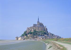 浦和美園駅近くで快適な滞在を提供：東横INN浦和美園駅東口の魅力と詳細ガイド